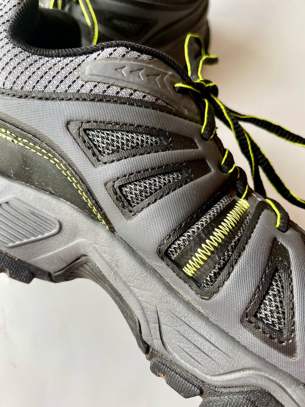 Avia Men's Jag Athletic Trail Shoe- Size 9 - Picture 4 of 9